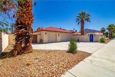 51540 Eisenhower Drive, La Quinta, California 92253, USA