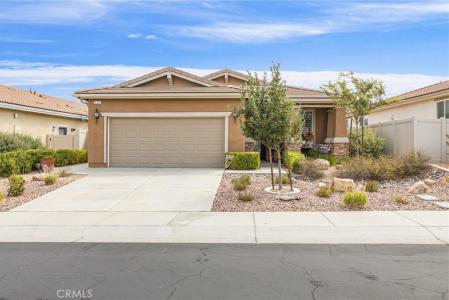 358 Linnea Fields, Beaumont, Kalifornia 92223, USA