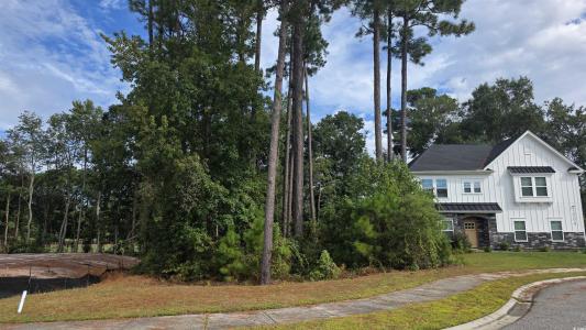 1008 Maccoa Dr., Conway, South Carolina 29526
