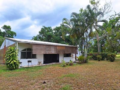 Playa Azul Tárcoles Garabito, Puntarenas 61101, Costa Rica
