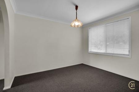 3 Kitava Place, Glenfield, NSW 2167, Austrália