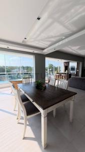 Rio Parana Casi Dr. Federico Chavez , San Bernardino, Cordillera 00001, Paraguay