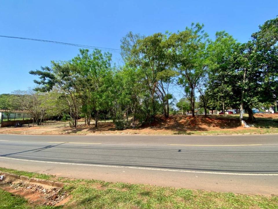 Avda. Dr. Pedro López, camino a Posta Ybycua , Capiatá, Central 00001, Paraguay