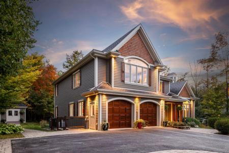 61 Rue de la Tramontane, Orford, Quebec J1X 0H6, Canada