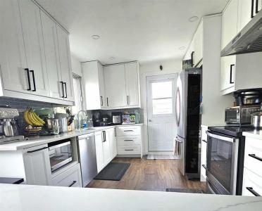 4900 Boul. Notre-Dame, Laval (Chomedey), Quebec H7W 1T6, Kanada