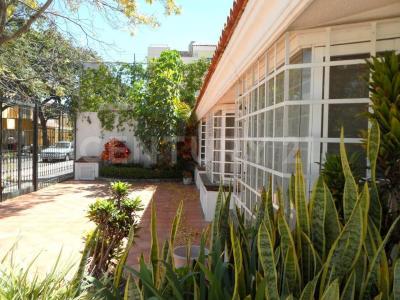 Perla 1207,, 瓜达拉哈拉, 哈利斯科 44550, 墨西哥