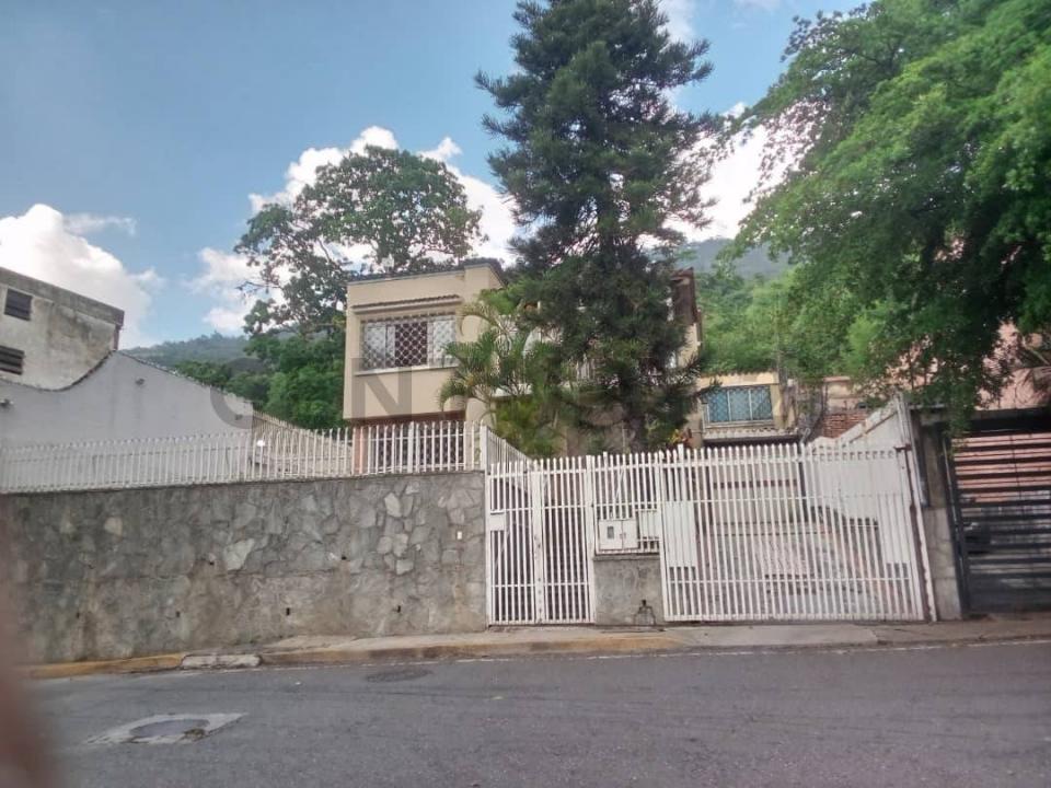 Av. Agustin Codazzi Quinta Miquirebo, Caracas, Distrito Capital 1012, Venzuela