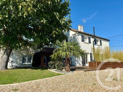 Breval, Île-de-France 78980, France