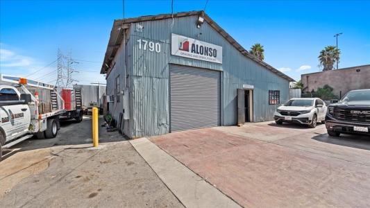 1790 Industrial Way, Los Angeles, California 90023, USA