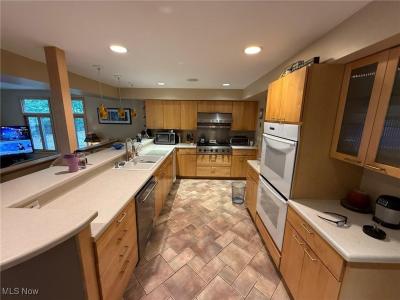 8298 Valley Drive, Chagrin Falls, אוהיו 44023, ארצות הברית של אמריקה