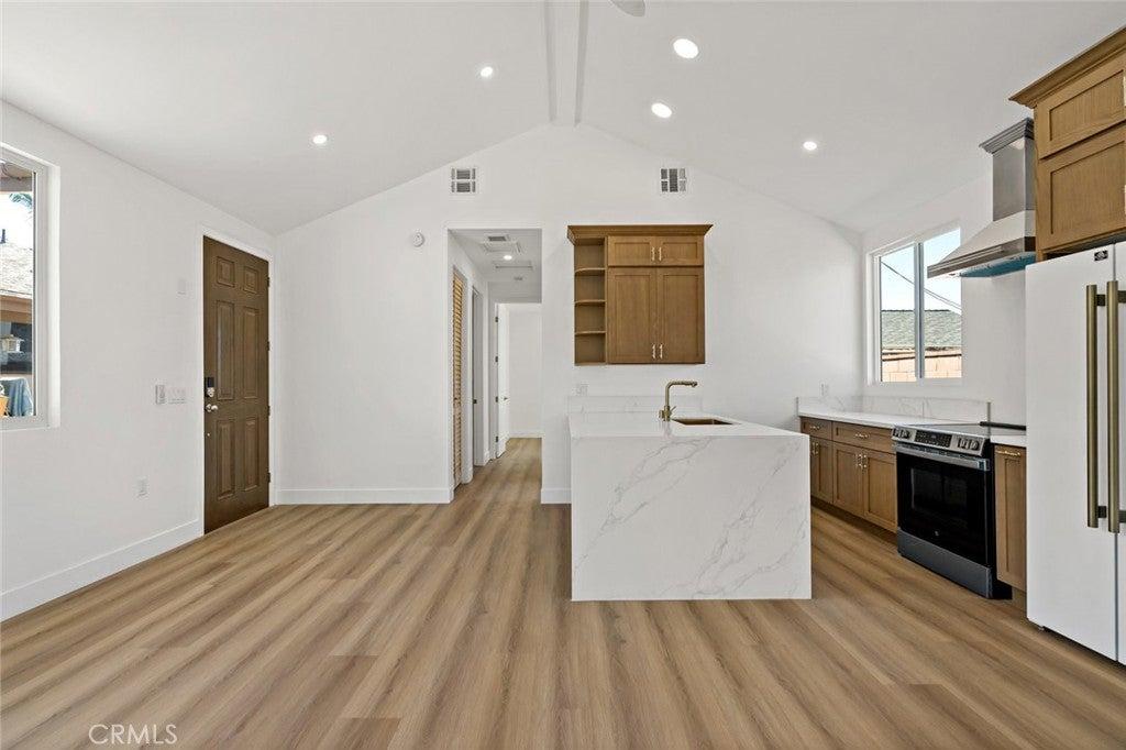 2013 W Porter Avenue, Fullerton, 캘리포니아 92833, 미국