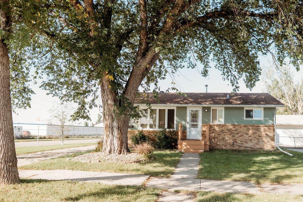1424 SW 4th Avenue, Aberdeen, South Dakota 57401, HOA KỲ