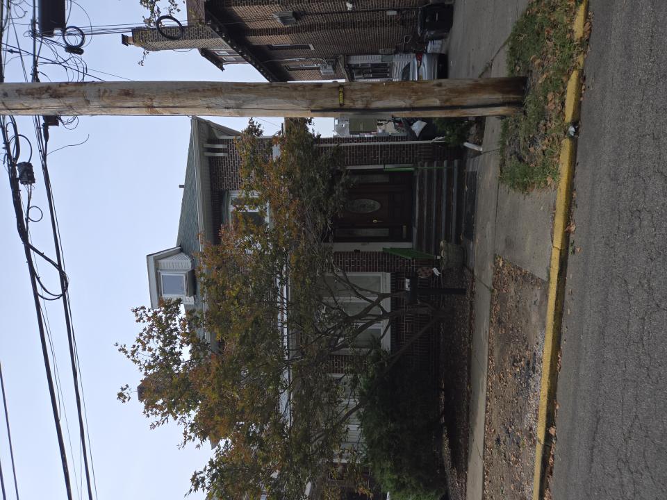 225 79th St #2, North Bergen, New Jersey 07047, USA