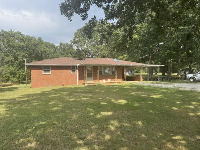 2732 Highway 48 N, Nunnelly, Tennessee 37137, Stati Uniti