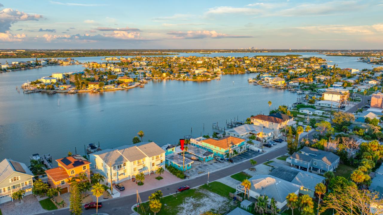 14257 Bayshore Dr, Madeira Beach, Florida 33708, HOA KỲ