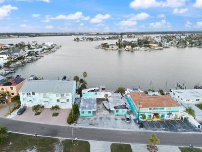 14257 Bayshore Dr, Madeira Beach, Florida 33708, HOA KỲ