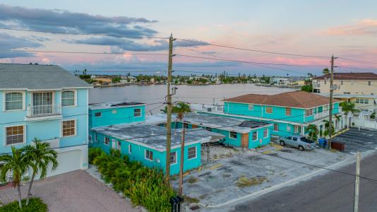 14257 Bayshore Dr, Madeira Beach, Florida 33708, HOA KỲ