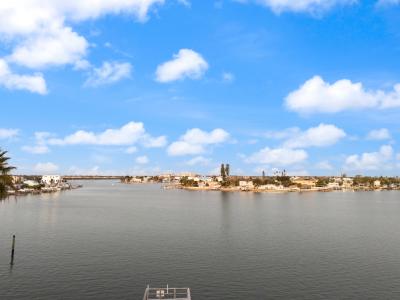 14257 Bayshore Dr, Madeira Beach, Florida 33708, HOA KỲ