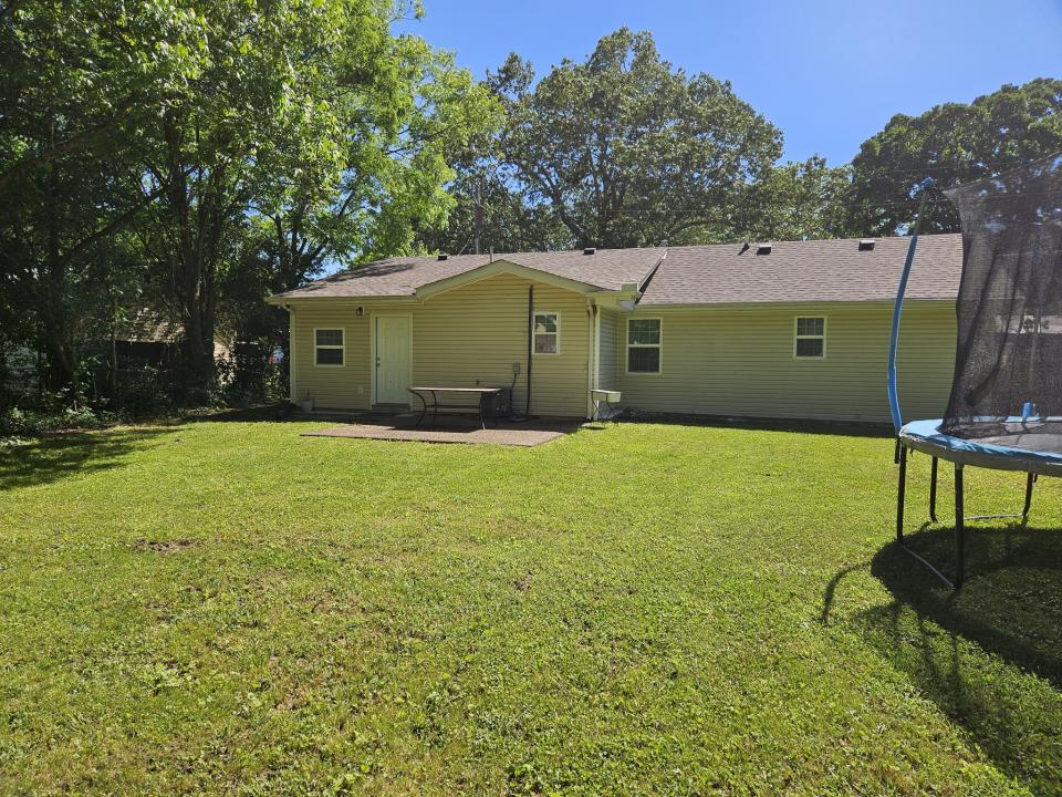 107 Gentry St, Tullahoma, 田纳西州 37388, 美国