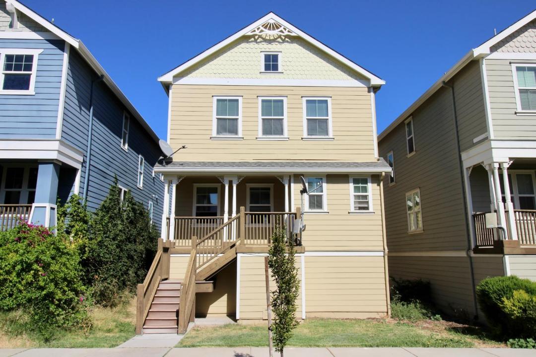 706 Anne Marie Way, Isleton, קליפורניה 95641, ארצות הברית של אמריקה