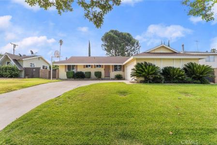 1239 Fulbright Avenue, Redlands, קליפורניה 92373, ארצות הברית של אמריקה