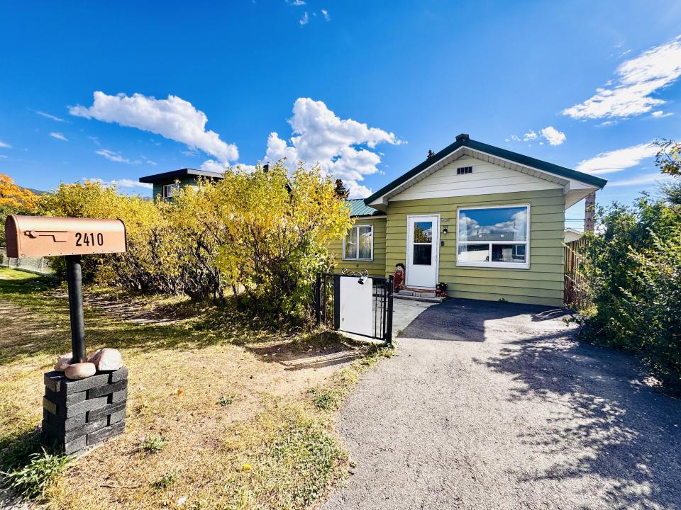 2410 Yale Ave, Butte, Montana 59701, États-Unis