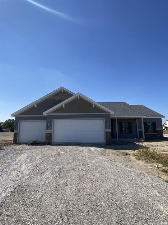 4971 Chickadee Drive, Woodburn, Indiana 46797