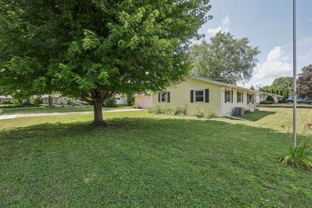 1552 Johnson Street, Stoughton, 威斯康辛州 53589, 美国