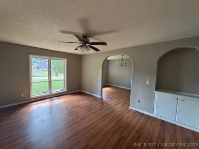 711 E Lucy Avenue, Sallisaw, Oklahoma 74955, États-Unis