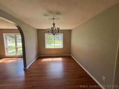 711 E Lucy Avenue, Sallisaw, Oklahoma 74955, États-Unis