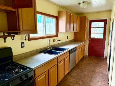 412 E Cedar, Connellsville, Pensilvania 15425, Estados Unidos