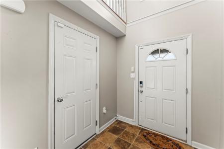 1049 Bayberry Dr., Canonsburg, Pennsylvanie 15317, États-Unis