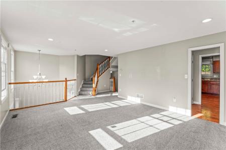 1049 Bayberry Dr., Canonsburg, Pennsylvanie 15317, États-Unis