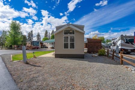 16 Songbird Ln, Usk, Washington 99180, Estados Unidos