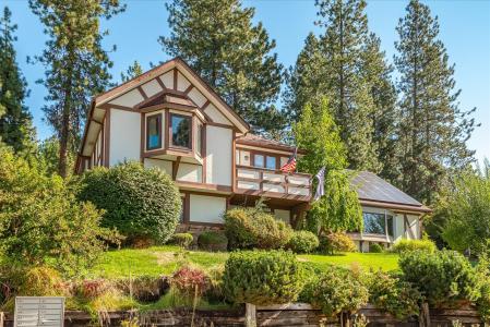 10048 N SEMINOLE Dr, Spokane, Waszyngton 99208, USA