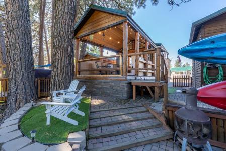 157 S Tall Pine Loop, Usk, Washington 99180, États-Unis