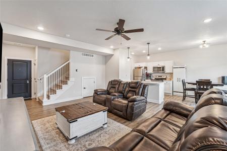 6949 Holly Court, Johnston, Iowa 50131, Estados Unidos