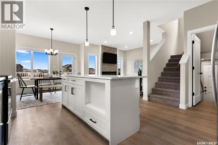 951 TRAEGER MANOR, Saskatoon, ססקצ'ואן S7V 1V8, קנדה