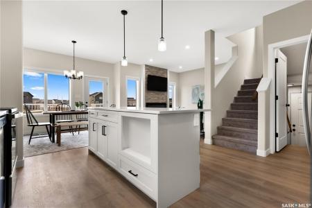 951 TRAEGER MANOR, Saskatoon, ססקצ'ואן S7V 1V8, קנדה