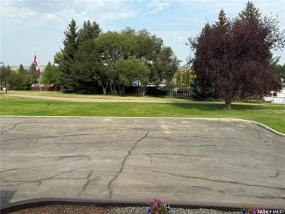 275 ALPINE CRESCENT, Swift Current, Saskatchewan S9H 4T5, Canada