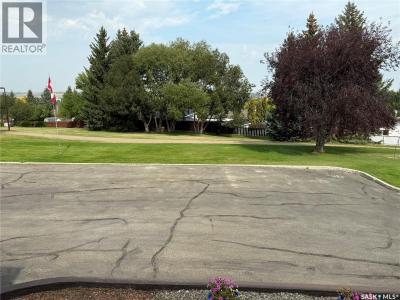 8 275 ALPINE CRESCENT, Swift Current, Saskatchewan S9H 4T5, Kanada