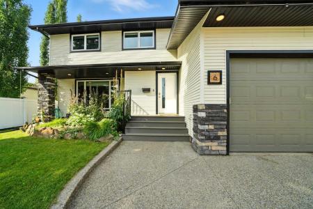 6 WILTSHIRE PLACE, Red Deer, Alberta T4N 6B7, Canada