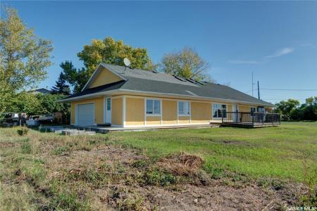 126 GEORGE STREET, Drinkwater, Saskatchewan S0H 1G0, Canada