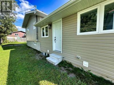 64 PARKWAY PLACE, Terrace Bay, Ontario P0T 2W0, Canada