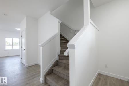 8639 97 AVENUE, Morinville, 阿尔伯塔 T8R 2S1, 加拿大