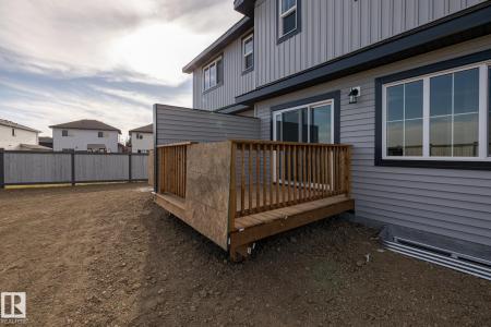 8645 97 AVENUE, Morinville, 阿尔伯塔 T8R 2S1, 加拿大