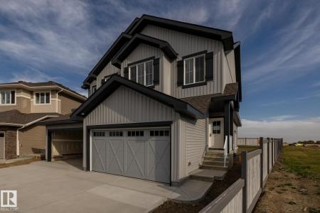 8647 97 AVENUE, Morinville, 阿尔伯塔 T8R 2S1, 加拿大