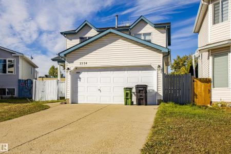 1534 49A STREET NW, Edmonton, Alberta T6L 6Y5, Canada