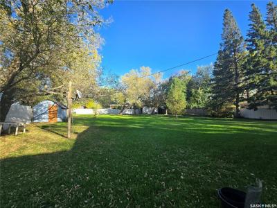 315 GOVERNMENT ROAD, Stoughton, Saskatchewan S0G 4T0, Canadá