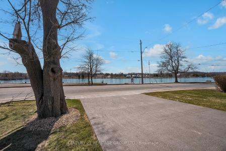 37 FRONT STREET, Trent Hills, Ontario K0L 1Y0, Canada